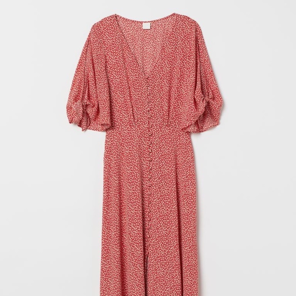 h&m crepe dress red Women's Red Scalloped Mini Dress
